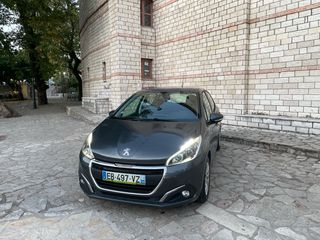 Peugeot 208 2016-thumb-18
