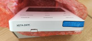 ΕΝΣΥΡΜΑΤΟ ΧΕΙΡΙΣΤΗΡΙΟ GREE XE7A-24/H-thumb-3
