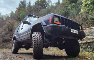 Jeep Cherokee 1999 Xj-thumb-1
