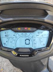 Piaggio Beverly 400 2025 Deep black-thumb-4