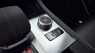 Jaguar F-Pace 2022 P400e PLUG-IN AWD R-DYNAMIC SE/AUTOBESIKOS-thumb-45