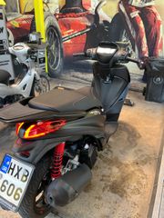 Piaggio Medley 125 2024 s-thumb-4