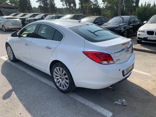 Opel Insignia 2011-thumb-5