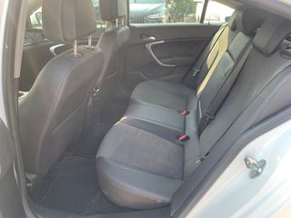 Opel Insignia 2011-thumb-10
