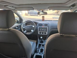 Ford Focus 2005-thumb-13
