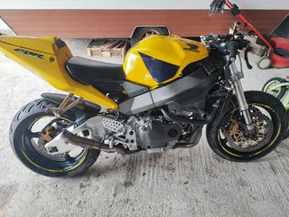 Honda CBR 954RR Fireblade 2003 Cbr954rr-thumb-1