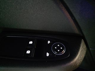 Renault Clio 2021 "BUSINESS" 1.0 SCe "NAVI-FULL LED-45.000χλμ."!!!!!-thumb-76