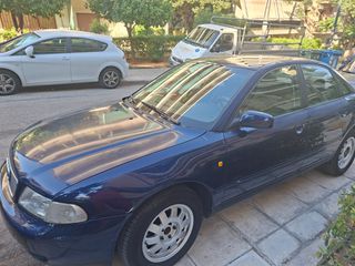 Audi A4 1998-thumb-1