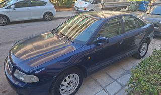Audi A4 1998-thumb-2