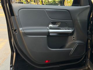 Mercedes-Benz GLA 200 2025 FACELIFT PROGRESIVE MILD HYBRID ΕΛΛΗΝΙΚΟ ΕΓΓΥΗΣΗ-thumb-8