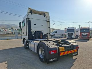 MAN 2020 TGX 18.510 4x2 BLS-thumb-3