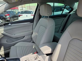 Volkswagen Passat 2020 "GTE" 1.4TSi 218Ps-DSG "NAVI-ΔΕΡΜΑ-IQ LED" ΕΛΛΗΝΙΚΟ!!!-thumb-50