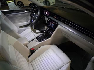 Volkswagen Passat 2020 "GTE" 1.4TSi 218Ps-DSG "NAVI-ΔΕΡΜΑ-IQ LED" ΕΛΛΗΝΙΚΟ!!!-thumb-39