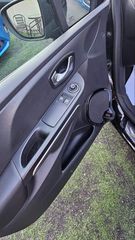 Renault Clio 2016 Limited edition-thumb-19