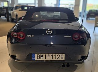 Mazda MX-5 2026 1.5L SKYACTIV G 132HP 6MT IPM7*HOMURA*-thumb-3