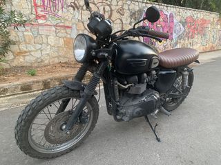 Triumph Bonneville 2010-thumb-2