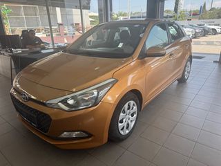 Hyundai i 20 2017 1.4 100ps AUTOMATIC NAVI