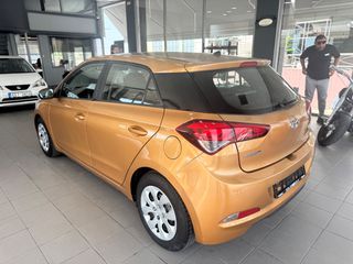 Hyundai i 20 2017 1.4 100ps AUTOMATIC NAVI-thumb-5