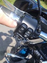 Harley Davidson Street Glide 2020-thumb-13