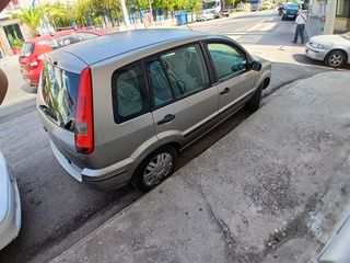 Ford Fusion 2003-thumb-3