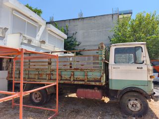 Ανατροπή Mercedes-Benz 1985 813-thumb-1
