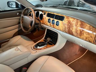 Jaguar XK 8 2005 Convertible-thumb-28