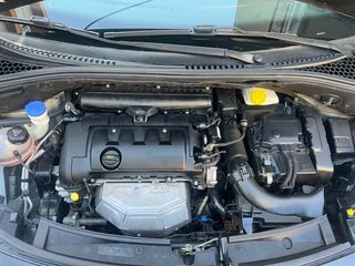 Citroen C3 2011-thumb-12