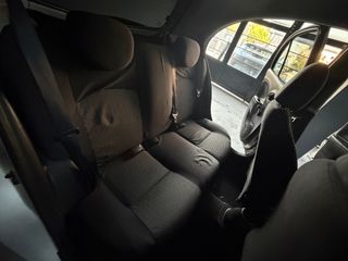 Nissan Micra 2017-thumb-16