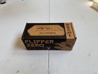 Flipper Zero – Άριστη κατάσταση – 64GB microSD-thumb-2