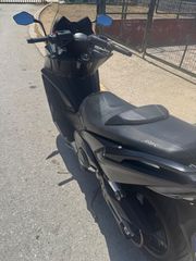 Kymco AK 550 2022-thumb-4