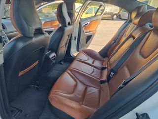 Volvo S60 2011-thumb-14