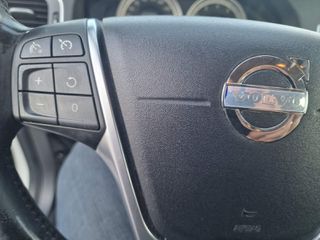 Volvo S60 2011-thumb-28