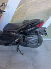 Yamaha XMAX 400 2016-thumb-10
