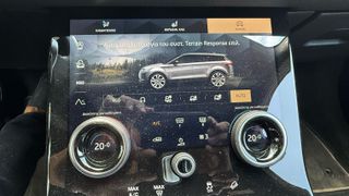 Land Rover Range Rover Evoque 2022 R-DYNAMIC D200S FULL MATRIX PANORAMA black edition-thumb-19
