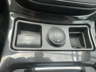 Ford Kuga 2018-thumb-7