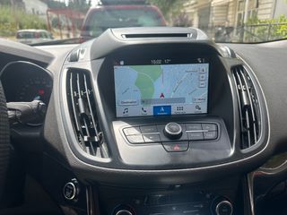 Ford Kuga 2018-thumb-25