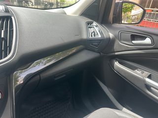 Ford Kuga 2018-thumb-28