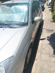 Ford Focus 2001-thumb-3
