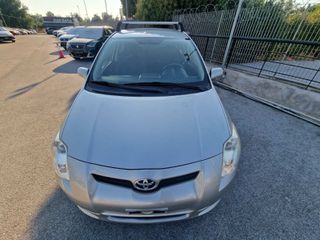 Toyota Auris 2008-thumb-3