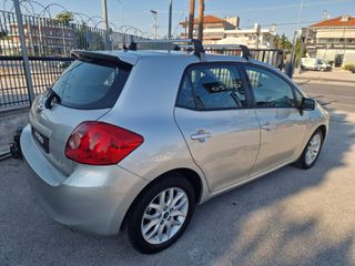 Toyota Auris 2008-thumb-5