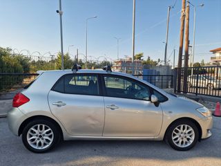 Toyota Auris 2008-thumb-8