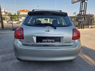 Toyota Auris 2008-thumb-9