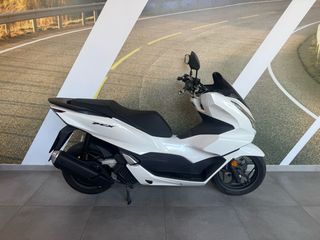 Honda PCX 125 2025