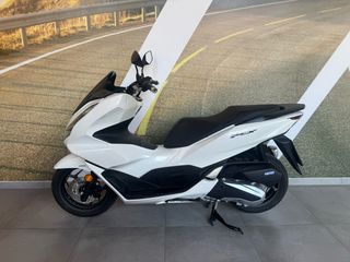 Honda PCX 125 2025-thumb-6