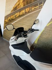 Honda PCX 125 2025-thumb-11