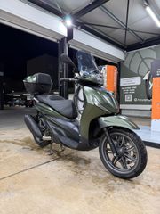 Piaggio Beverly 300 2023 300s hpe +1 χρόνο εγγύηση Γνήσια μπαγκαζιέρα + φιμέ ζελατίνα-thumb-3