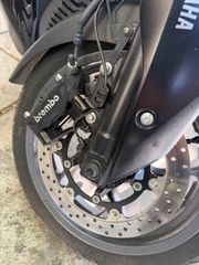 Yamaha XMAX 300 Tech Max 2024 BREMBO-thumb-15