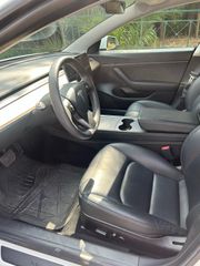 Tesla Model 3 2021 Standard Range Plus-thumb-4