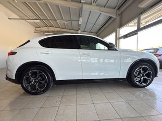 Alfa Romeo Stelvio 2023 VELOCE 2.2 Q4 FACELIFT-thumb-5