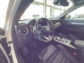 Alfa Romeo Stelvio 2023 VELOCE 2.2 Q4 FACELIFT-thumb-12